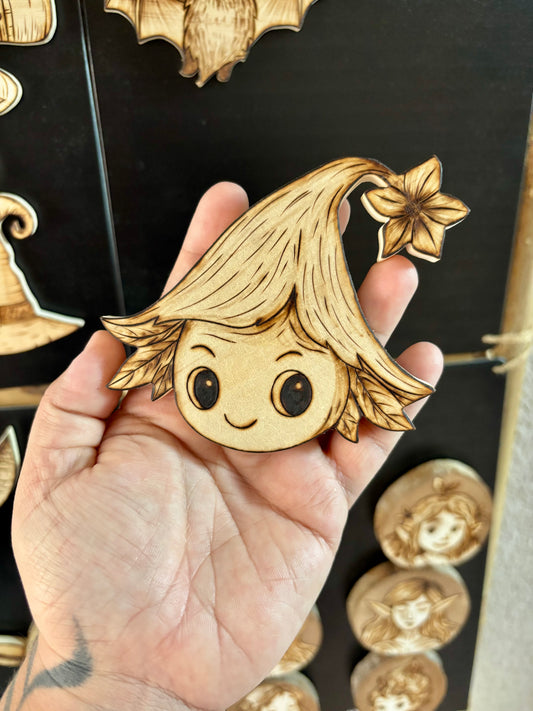 MAGNET EN BOIS PETITE FLEURIE