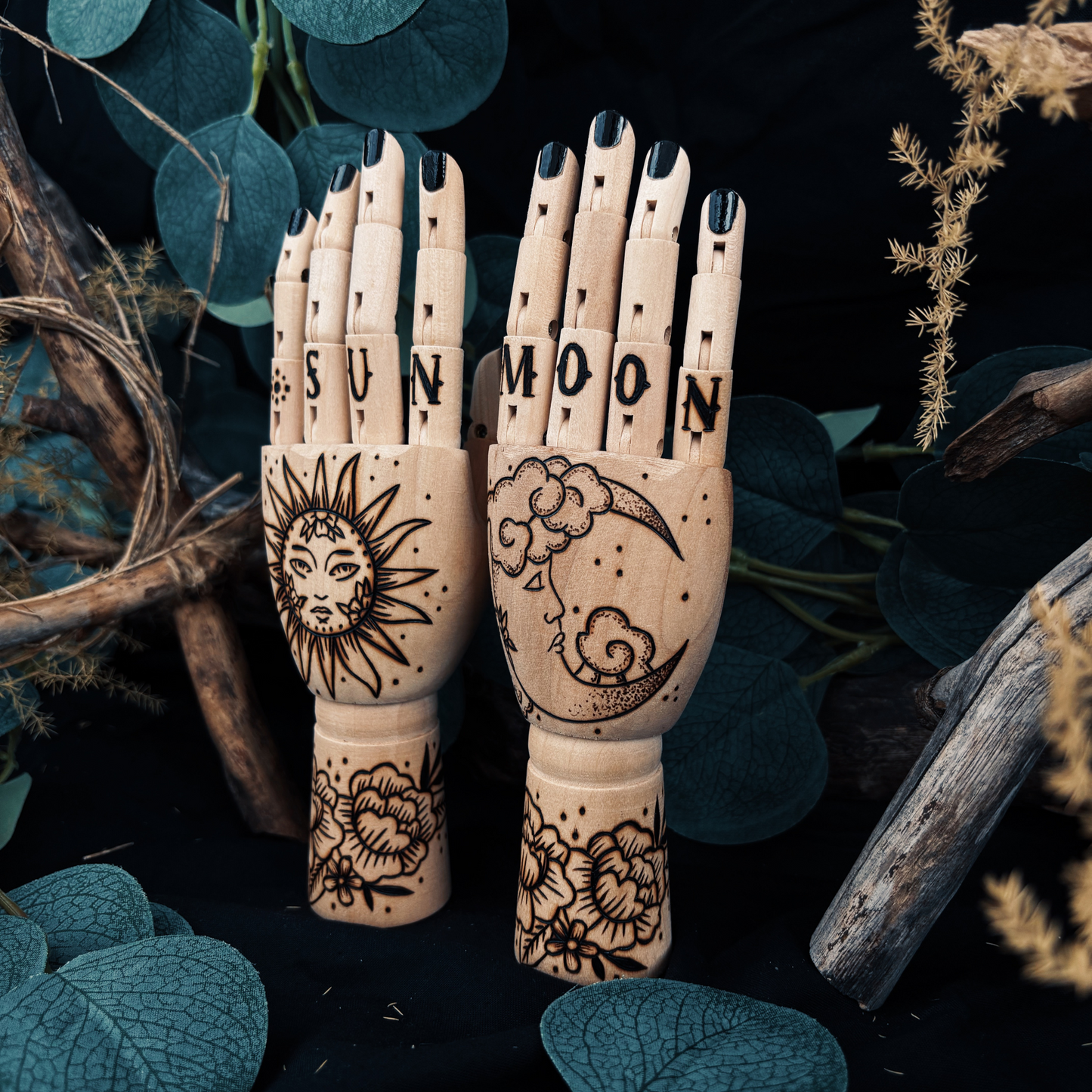 MAIN ARTICULÉE "SUN"