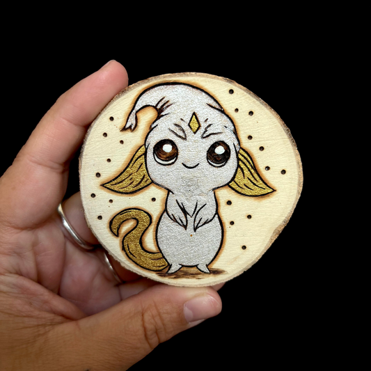 MAGNET EN BOIS PETIT CHOU DORÉ