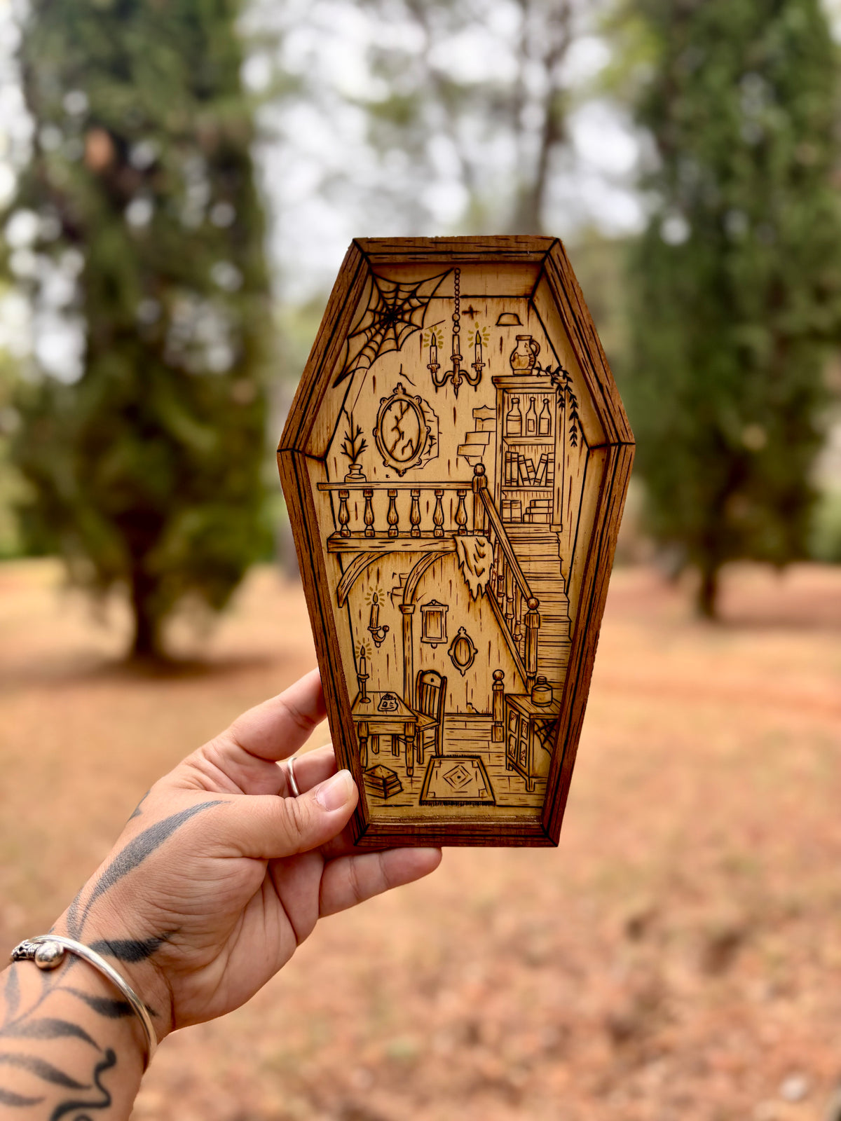 CERCUEIL HANTÉ - Habitat miniature
