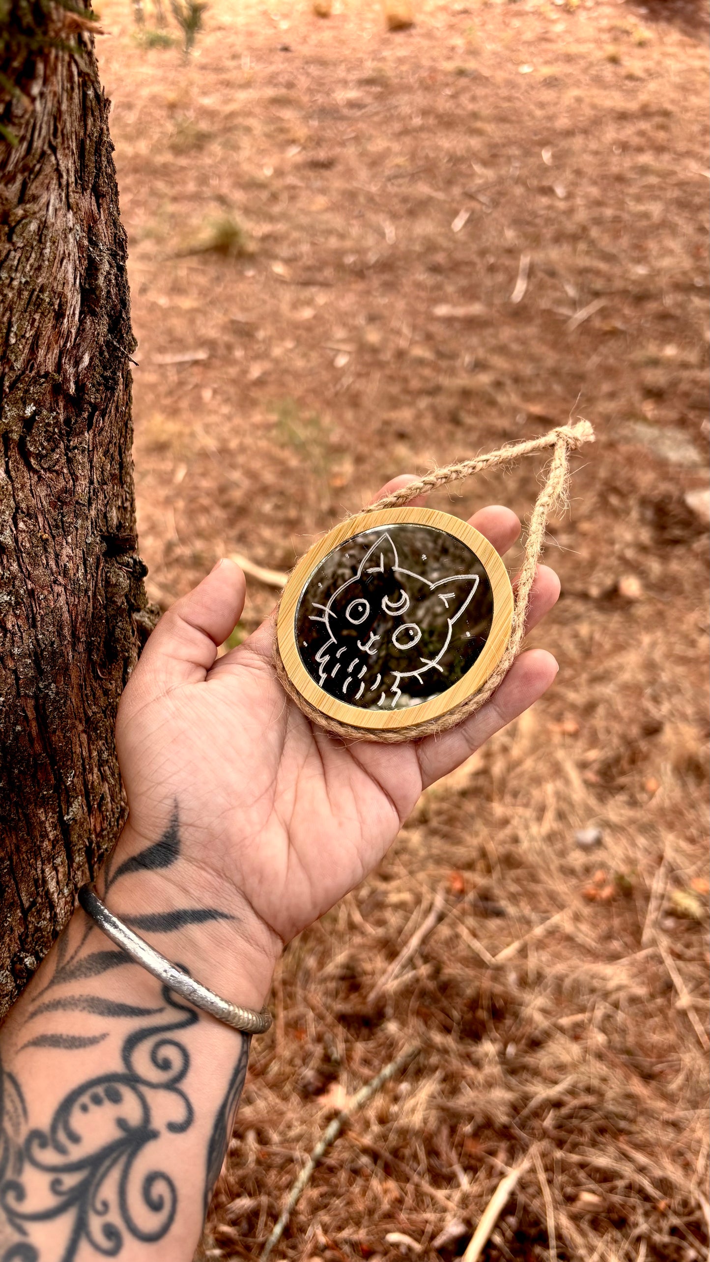 PETIT MIROIR ENCHANTÉ CHAT