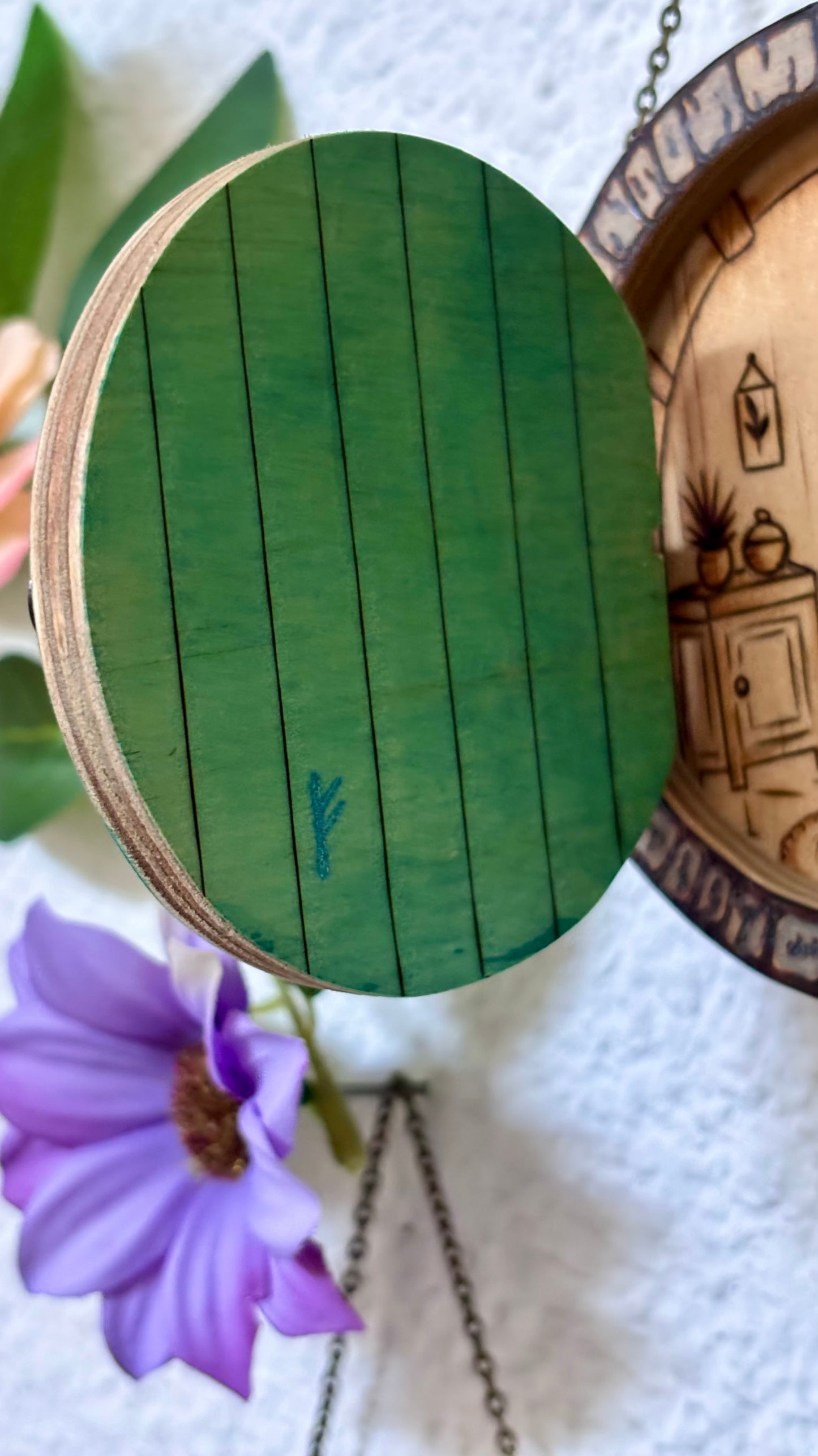 INTERIEUR - Petite porte de hobbit