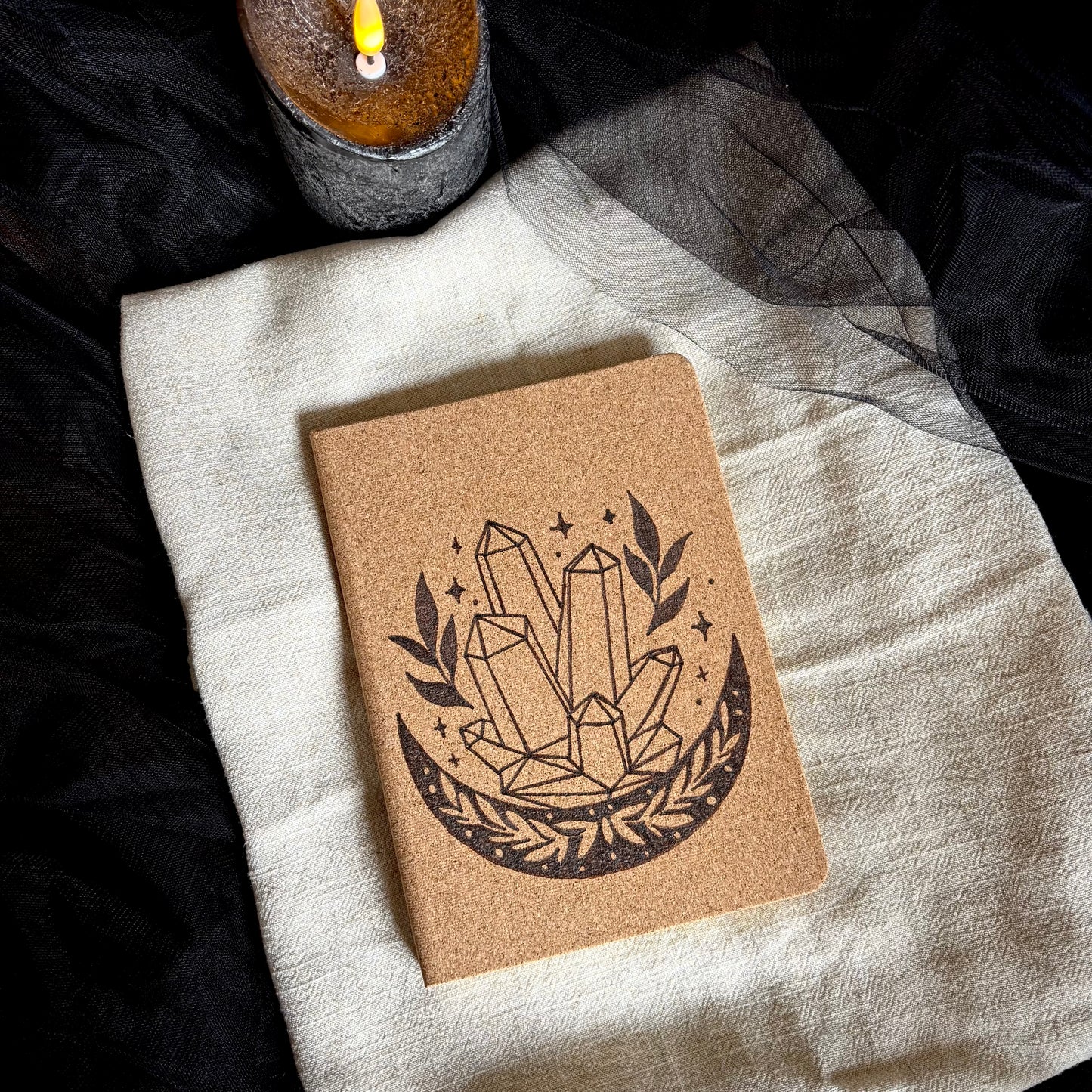 CARNET EN LIEGE CRISTAUX (Format moyen 13x18cm)