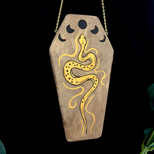 CERCUEIL SERPENTÉ