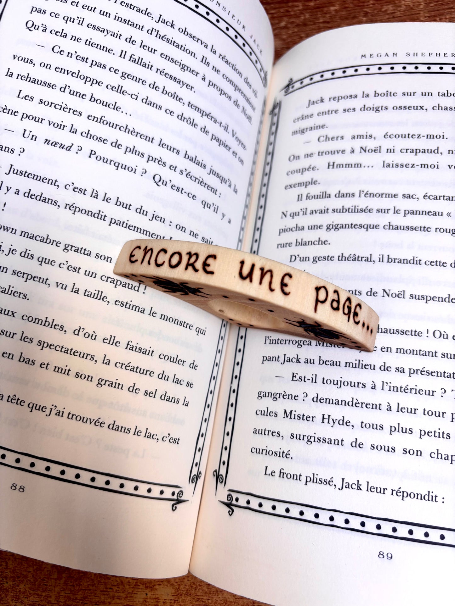 BAGUE DE LECTURE SCARABÉE